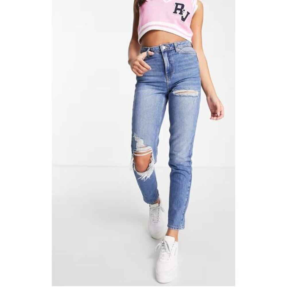 Topshop Super Ripped Mom Jeans in mid blue Size 26‎